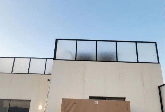 تركيب سواتر لكسان في خميس مشيط