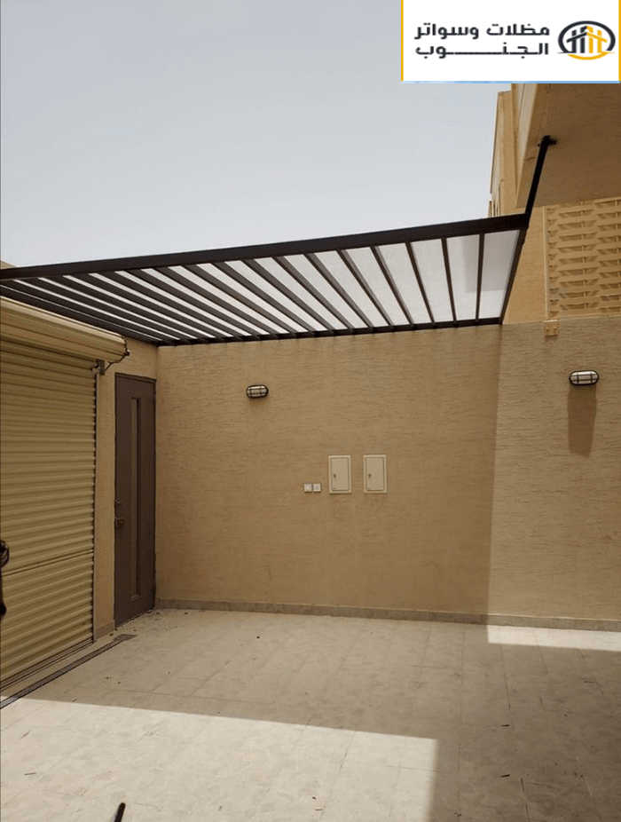 مظلات وسواتر في نجران
