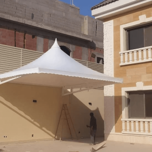 مظلات وسواتر قماش الشاطئ